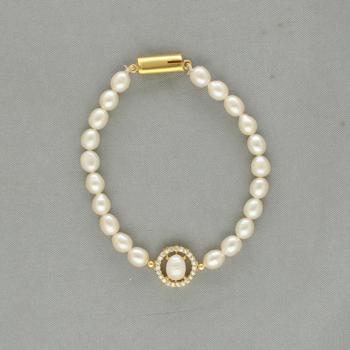 J Pearls Eira Pearl Bracelet - Swadesiicart