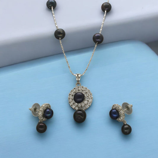 J Pearls Myla Pearl Pendant Set | Swadesiicart