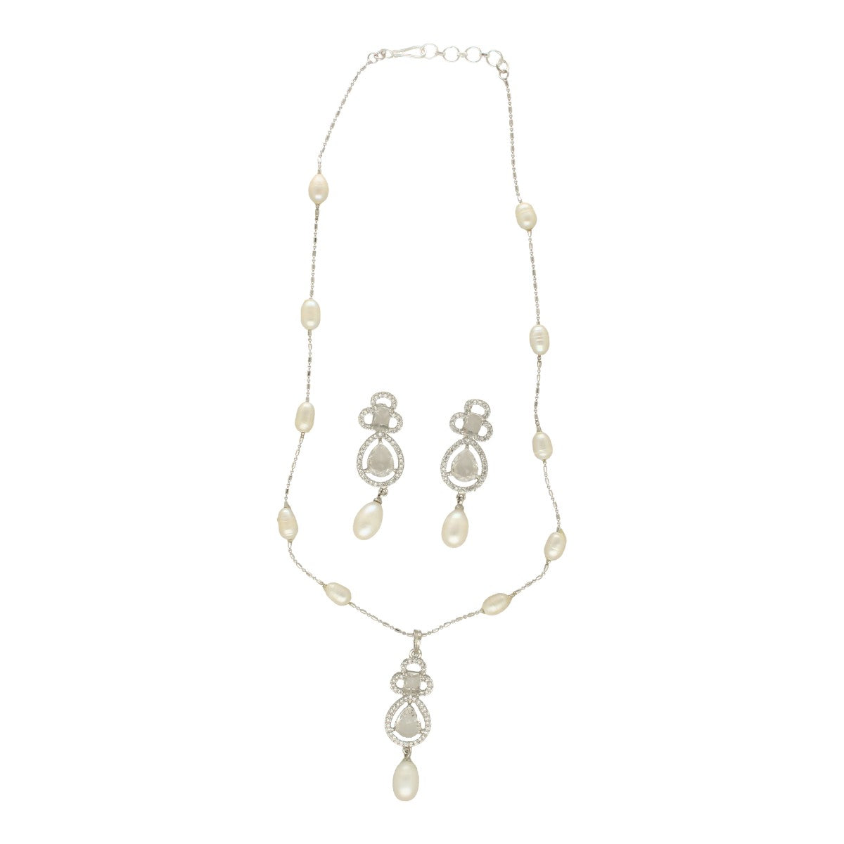 J Pearls Brielle Pearl Pendant Set | Swadesiicart