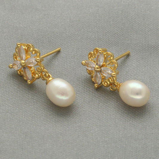 J Pearls Tasha Pearl Earrings - Swadesiicart