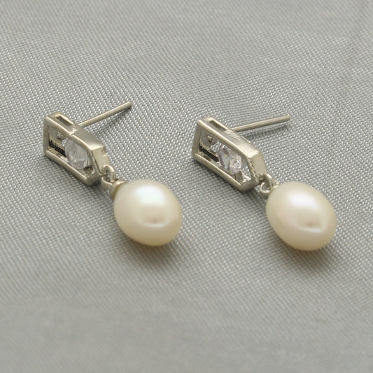 J Pearls Mehri Pearl Earrings - Swadesiicart