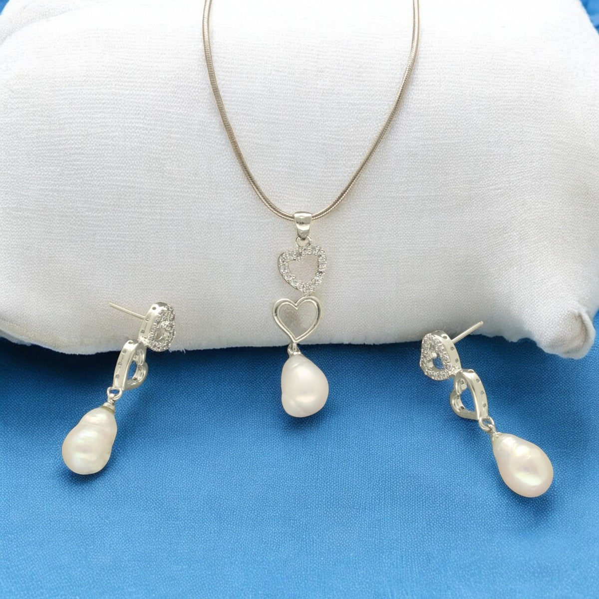 J Pearls Adora Pearl Pendant Set | Swadesiicart