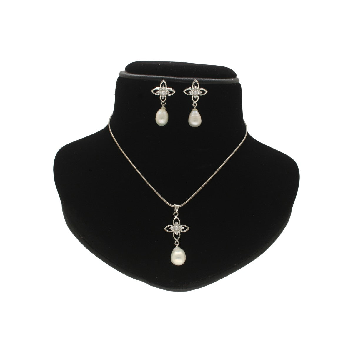 J Pearls Flora Pearl Pendant Set | Swadesiicart