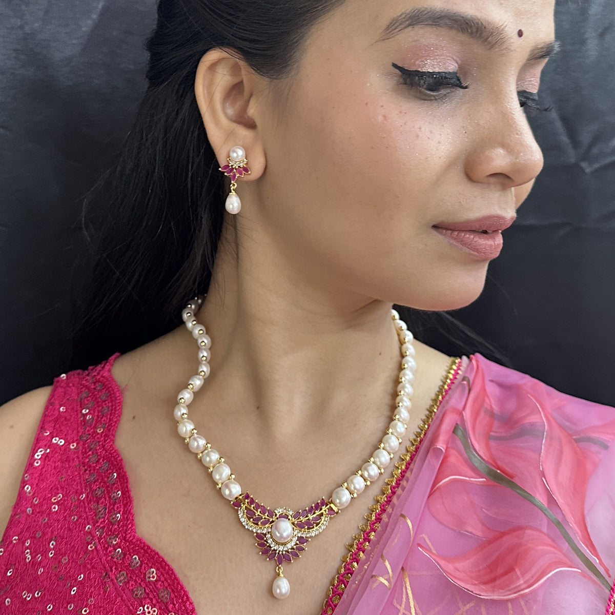 J Pearls Twinkle Pearl Necklace Set - Swadesiicart