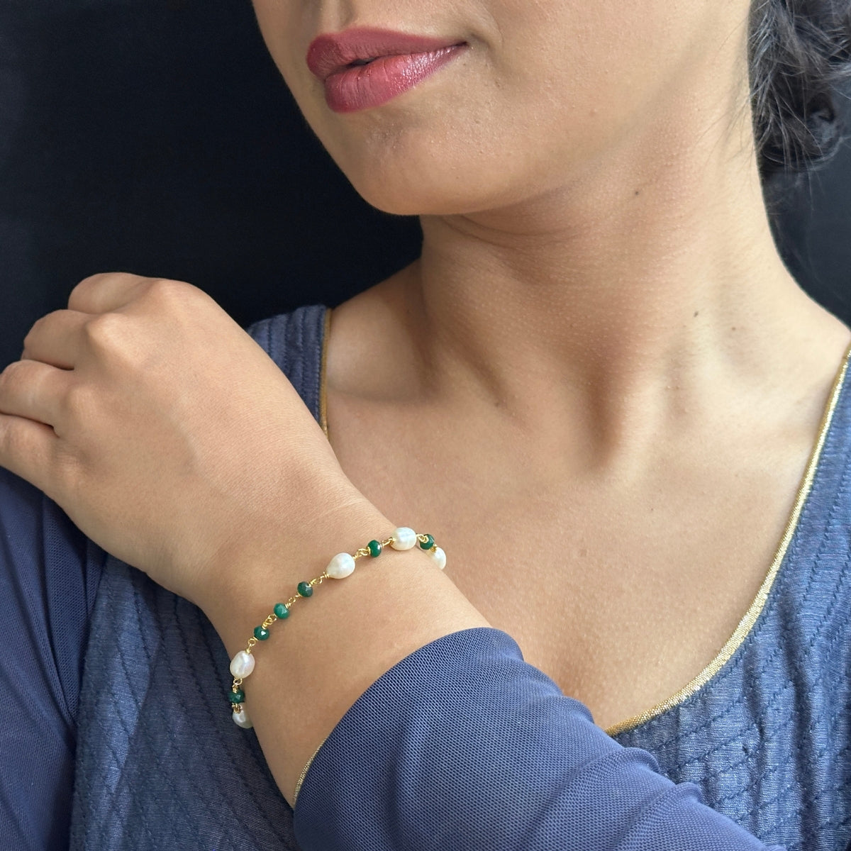 J Pearls The Empress Pearl Bracelet - Swadesiicart