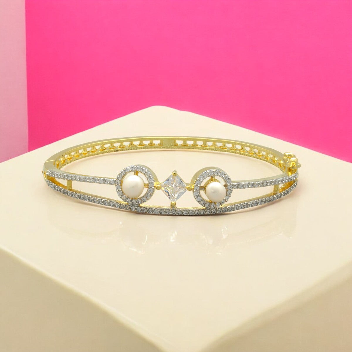 J Pearls Golden Tiara Pearl Bracelet - Swadesiicart