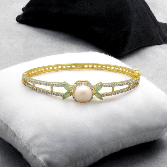 J Pearls Celeste Regal Pearl Bracelet - Swadesiicart