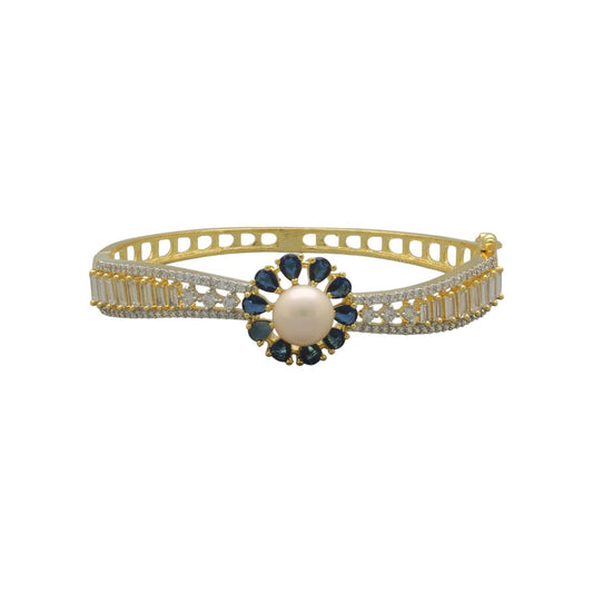 J Pearls Baroness Sparkle Pearl Bracelet - Swadesiicart