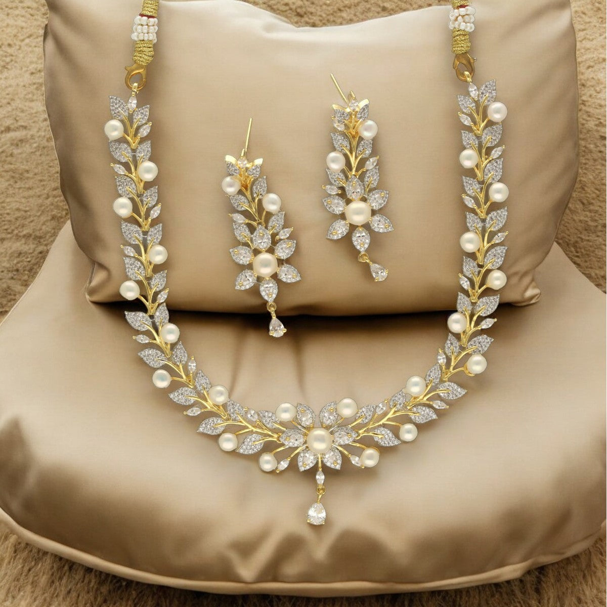 J Pearls Majesty Aurora Pearl Set - Swadesiicart