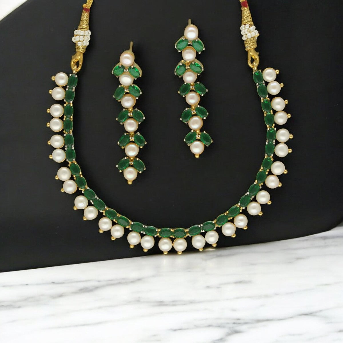 J Pearls Trellis Glory Pearl Set - Swadesiicart