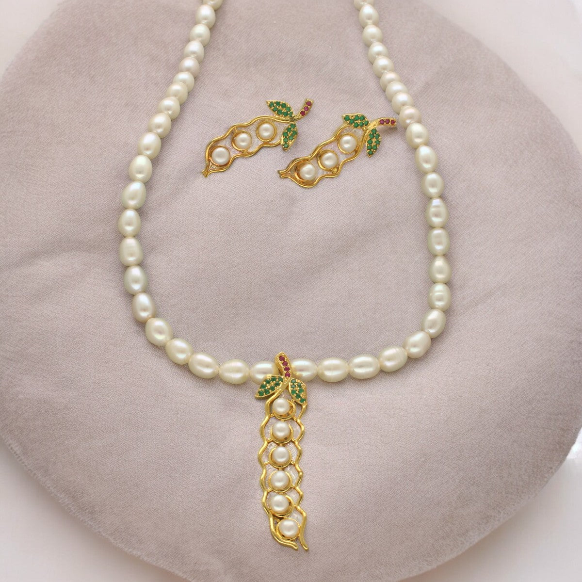 J Pearls Heavenly Pearl Necklace Set - Swadesiicart