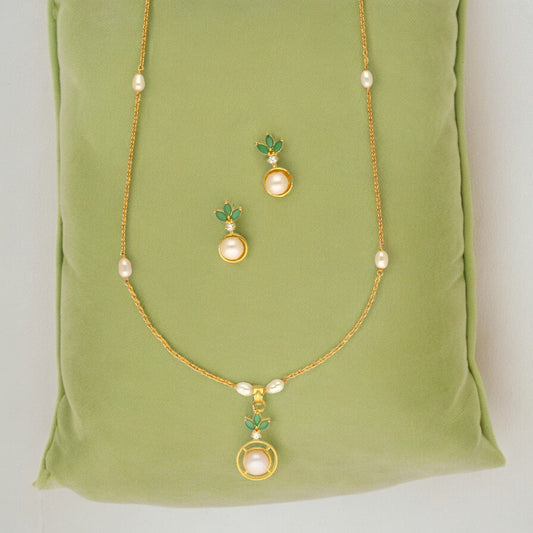 J Pearls Ethereal Pearl Chain Set - Swadesiicart