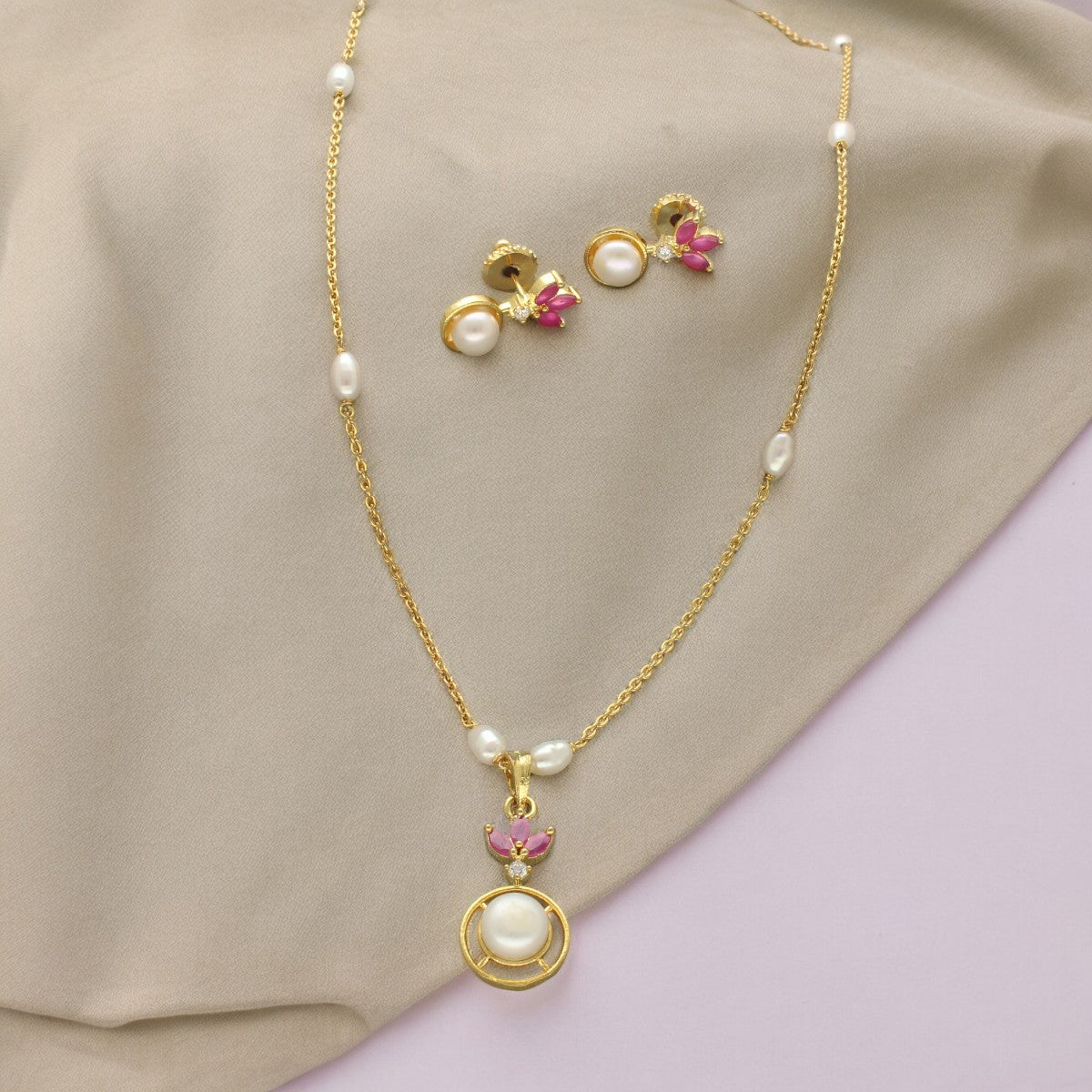 J Pearls Radiant Pearl Chain Set - Swadesiicart