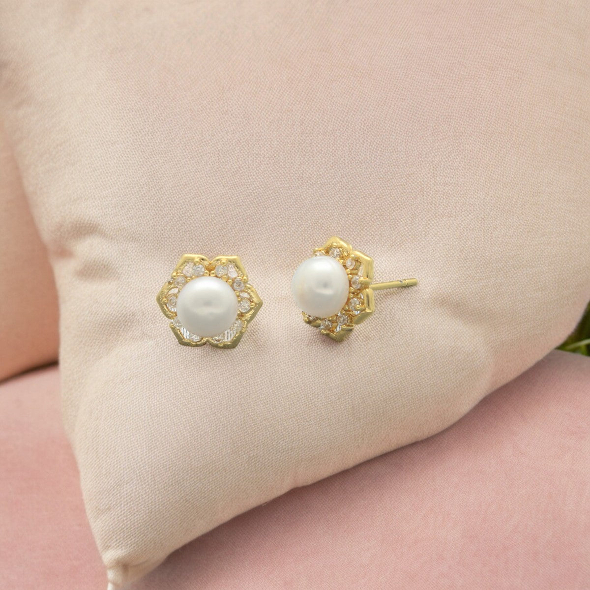 J Pearls Floral Pearl Earrings - Swadesiicart