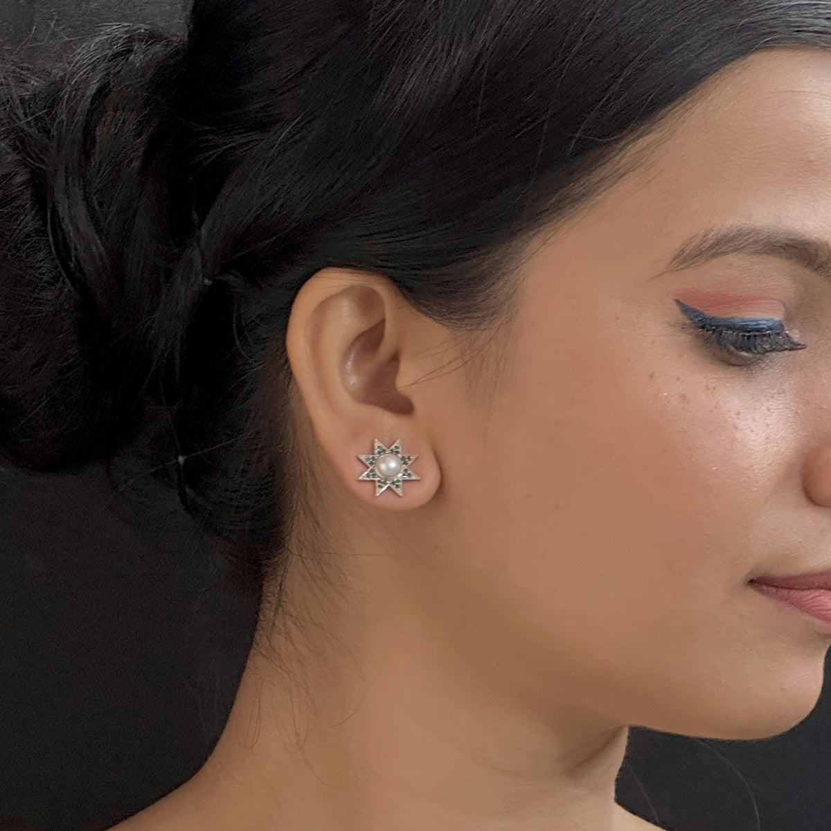J Pearls Yami Pearl Earrings - Swadesiicart
