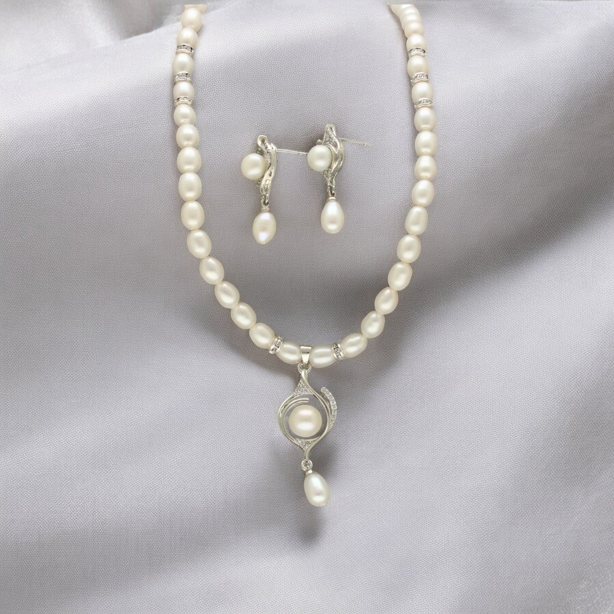J Pearls Haima Pearl Necklace Set - Swadesiicart