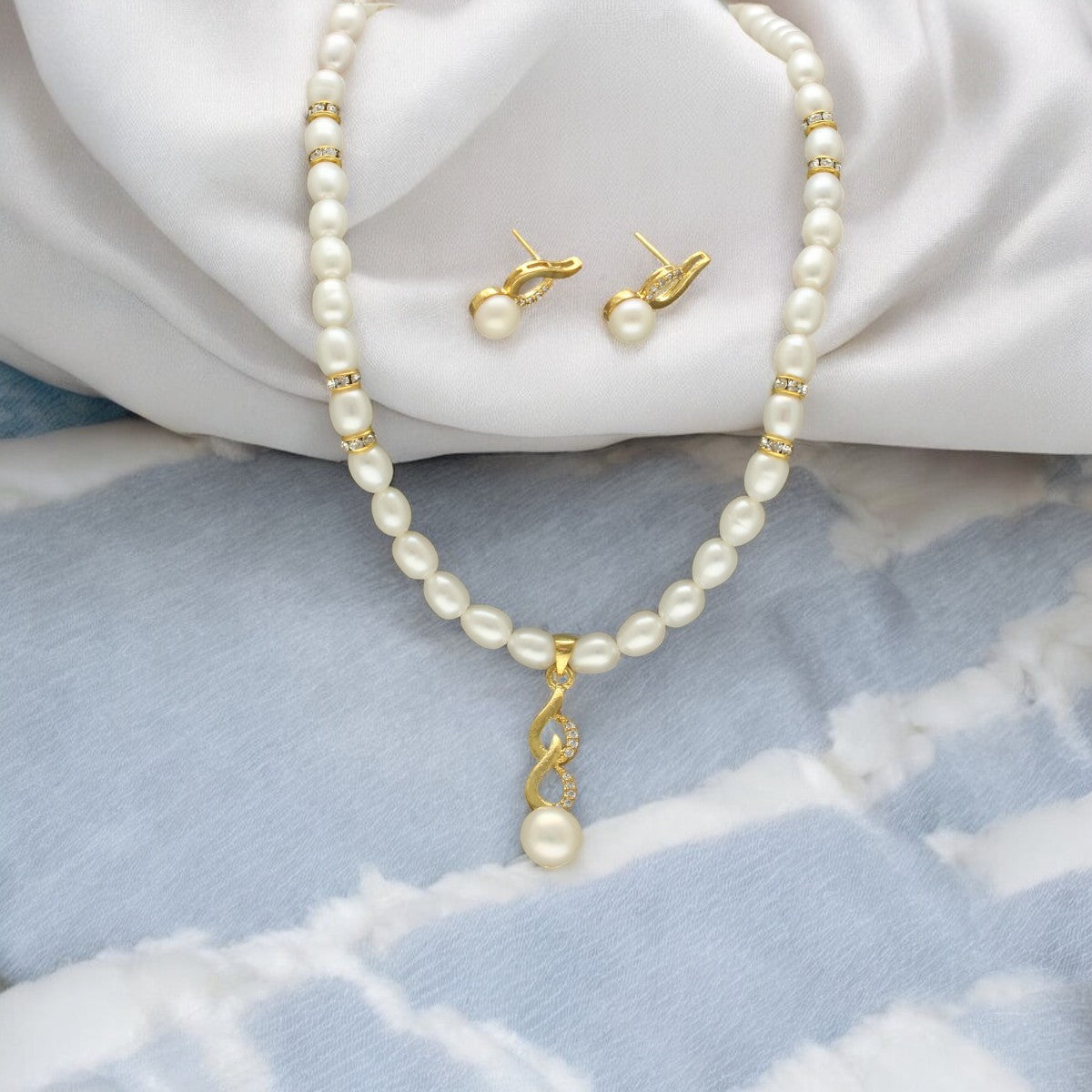 J Pearls Sani Pearl Necklace Set - Swadesiicart