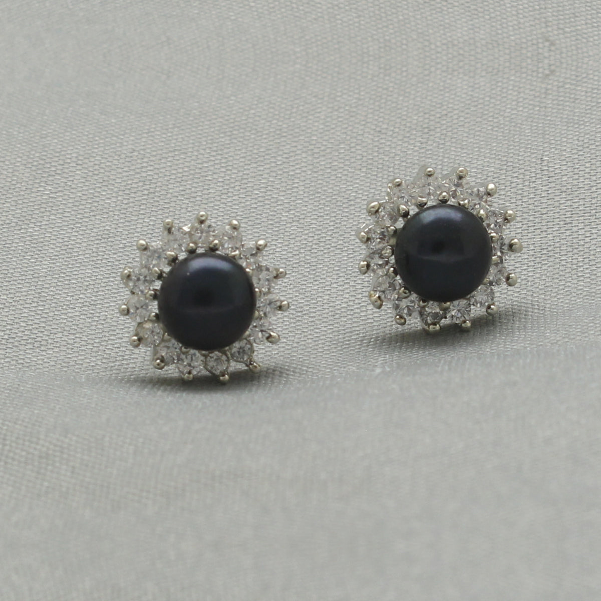 J Pearls Citran Pearl Earrings - Swadesiicart