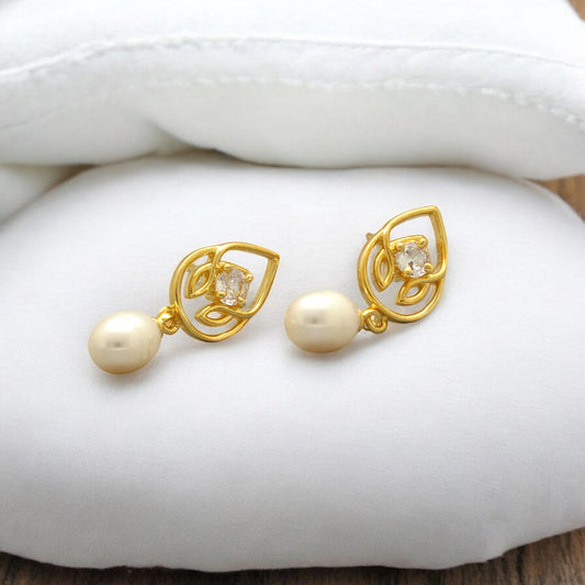 J Pearls Jori Pearl Earrings - Swadesiicart