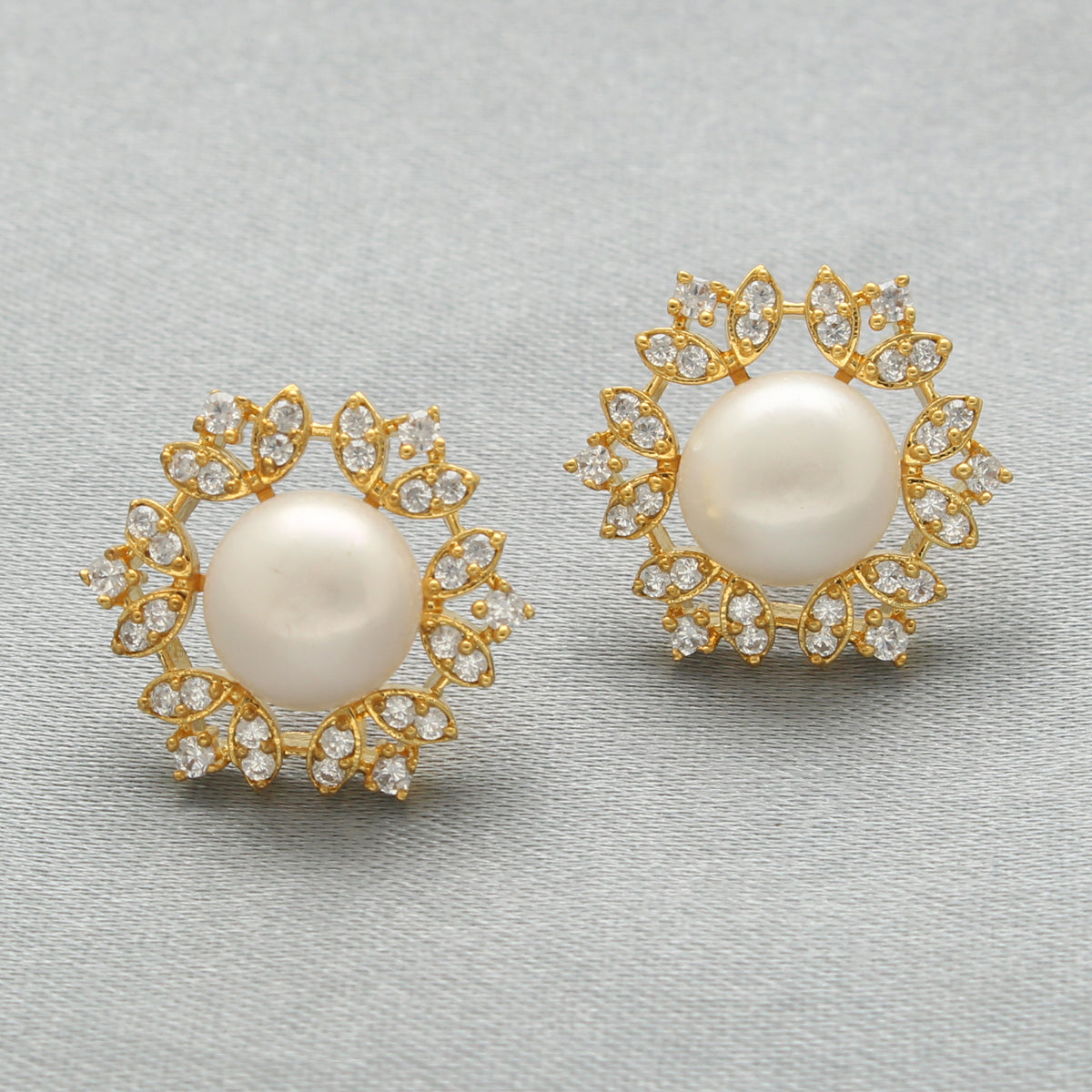 J Pearls Jyvai Pearl Earrings - Swadesiicart