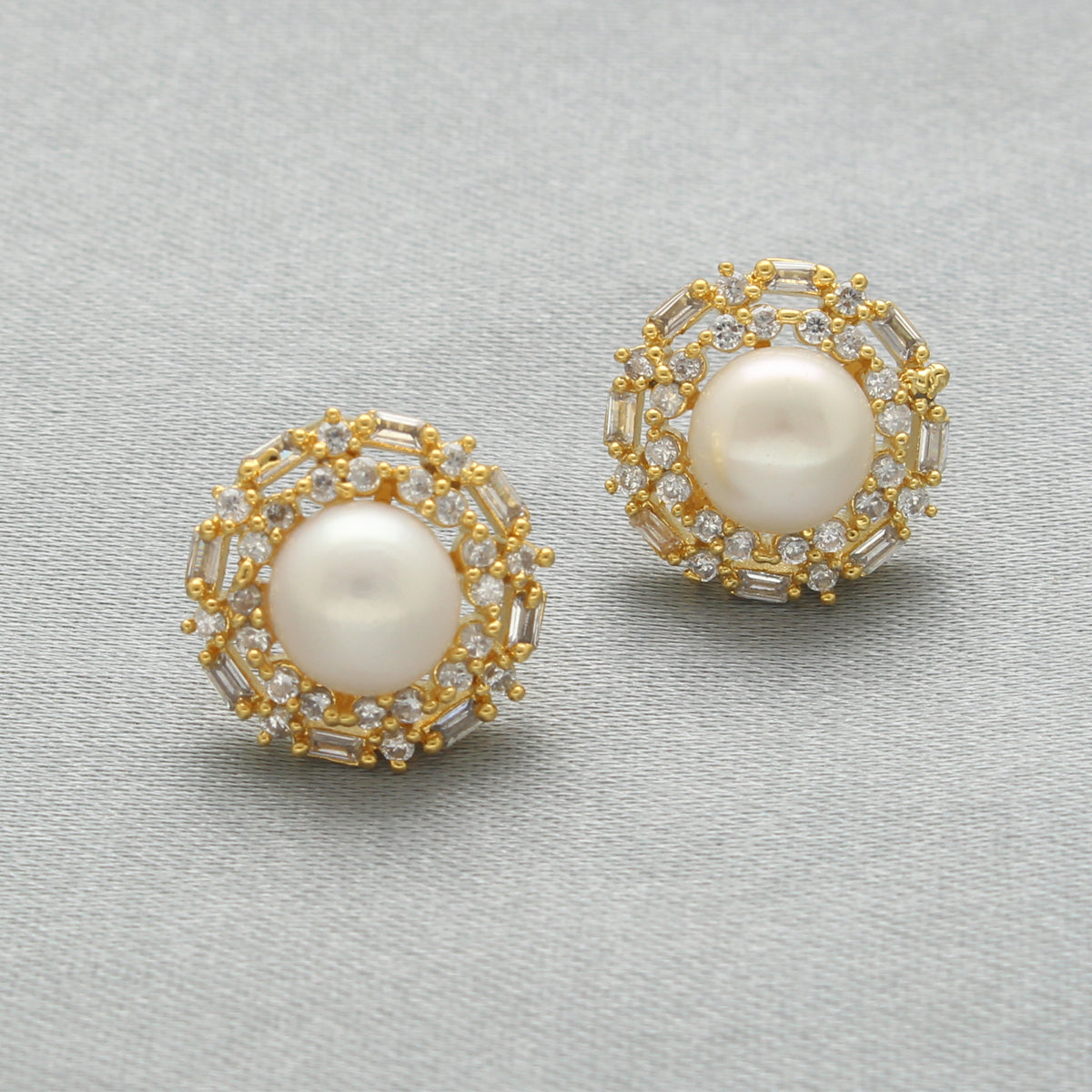 J Pearls Ziven Pearl Earrings - Swadesiicart