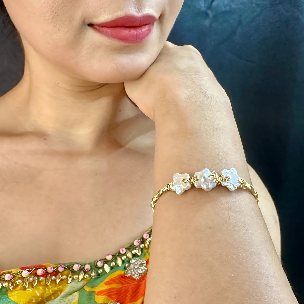 J Pearls Elysian Pearl Bracelet - Swadesiicart