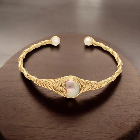 J Pearls Opulent Pearl Bracelet - Swadesiicart