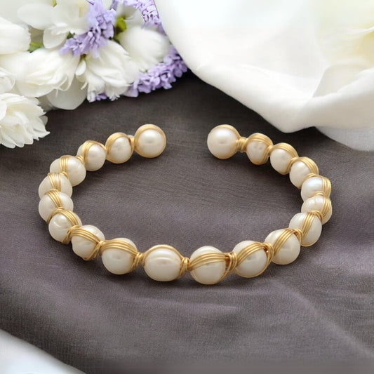 J Pearls Ipsit Pearl Bracelet - Swadesiicart