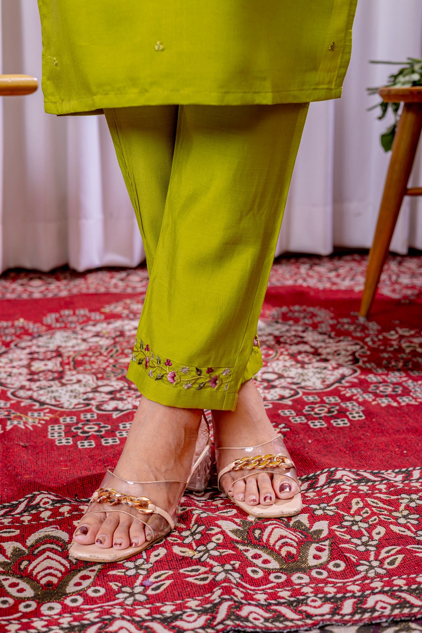 Lorenvalley Fashion Parrotgreen Viscose Silk Embroidery Thread With Hand Work Kurta Pant Dupatta - Swadesiicart