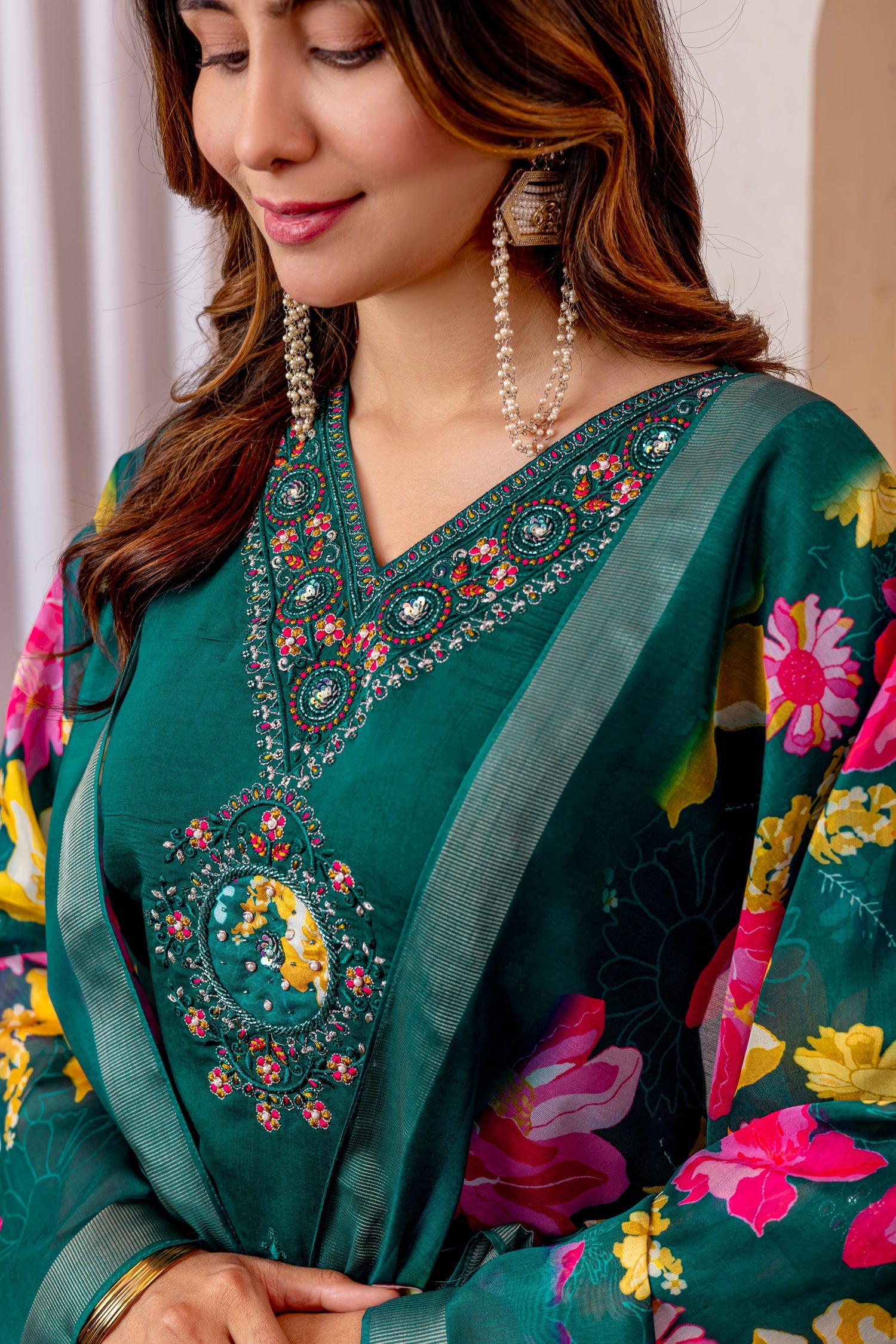 Lorenvalley Fashion Green Marina Viscose Silk Embroidery Thread With Hand Work Kurta Pant Dupatta - Swadesiicart