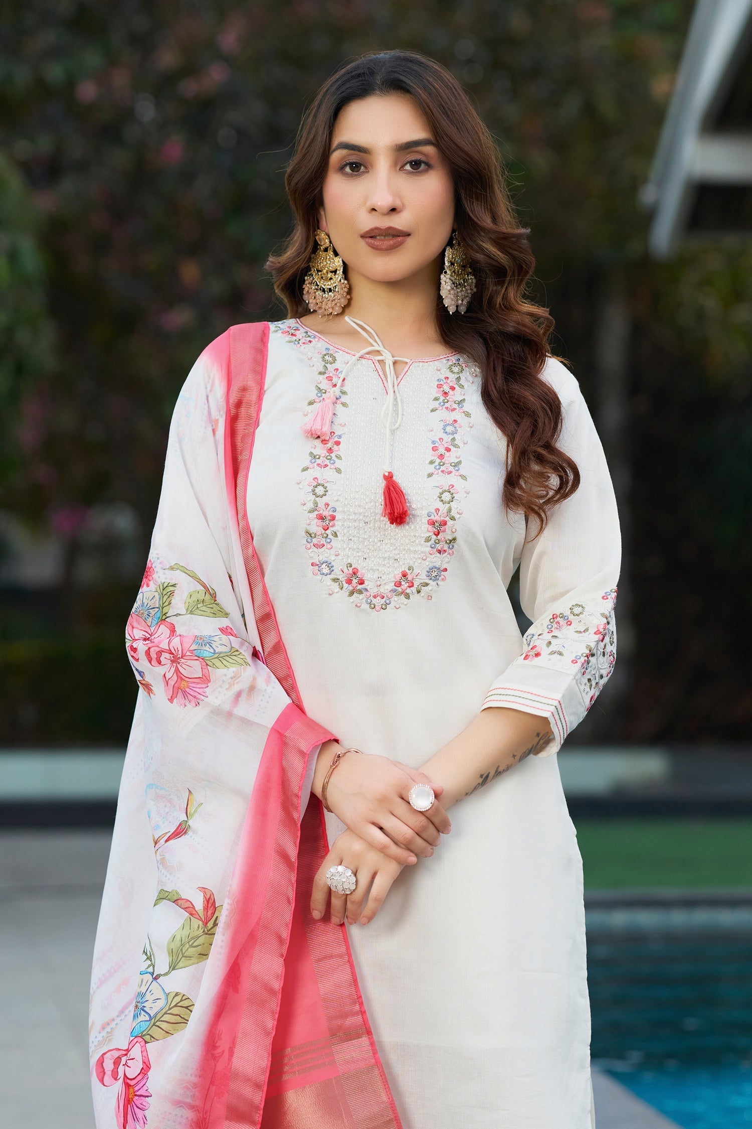 Lorenvalley Fashion White Viscose Silk Multi Embroidery Thread,With Hand Work Kurta Pant Dupatta - Swadesiicart