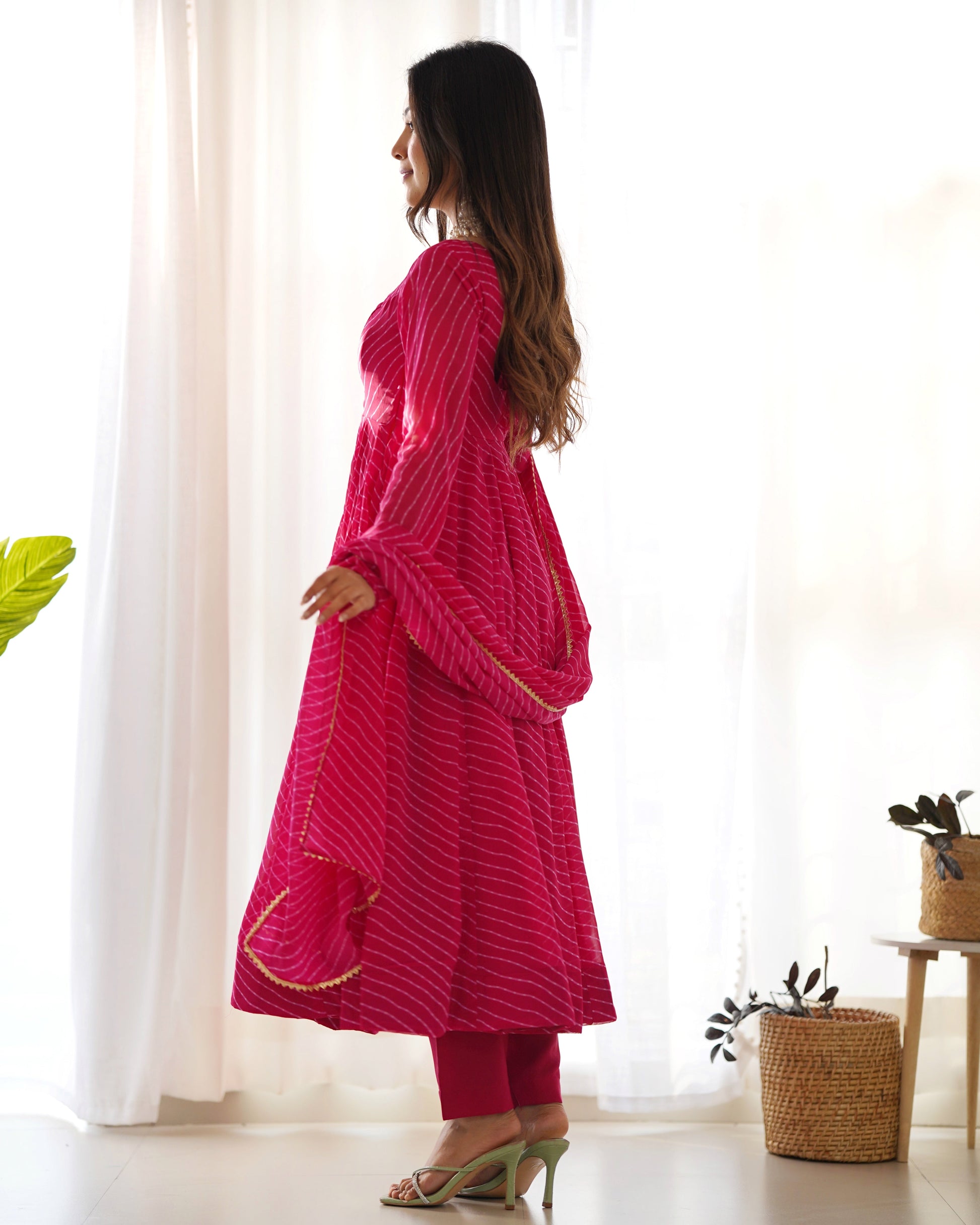 Lorenvalley Fashion Women Pure Soft Faux Georgette Laheriya Print Fully Flair Anarkali Kurta Pant With Dupatta Set - Magenta | Swadesiicart
