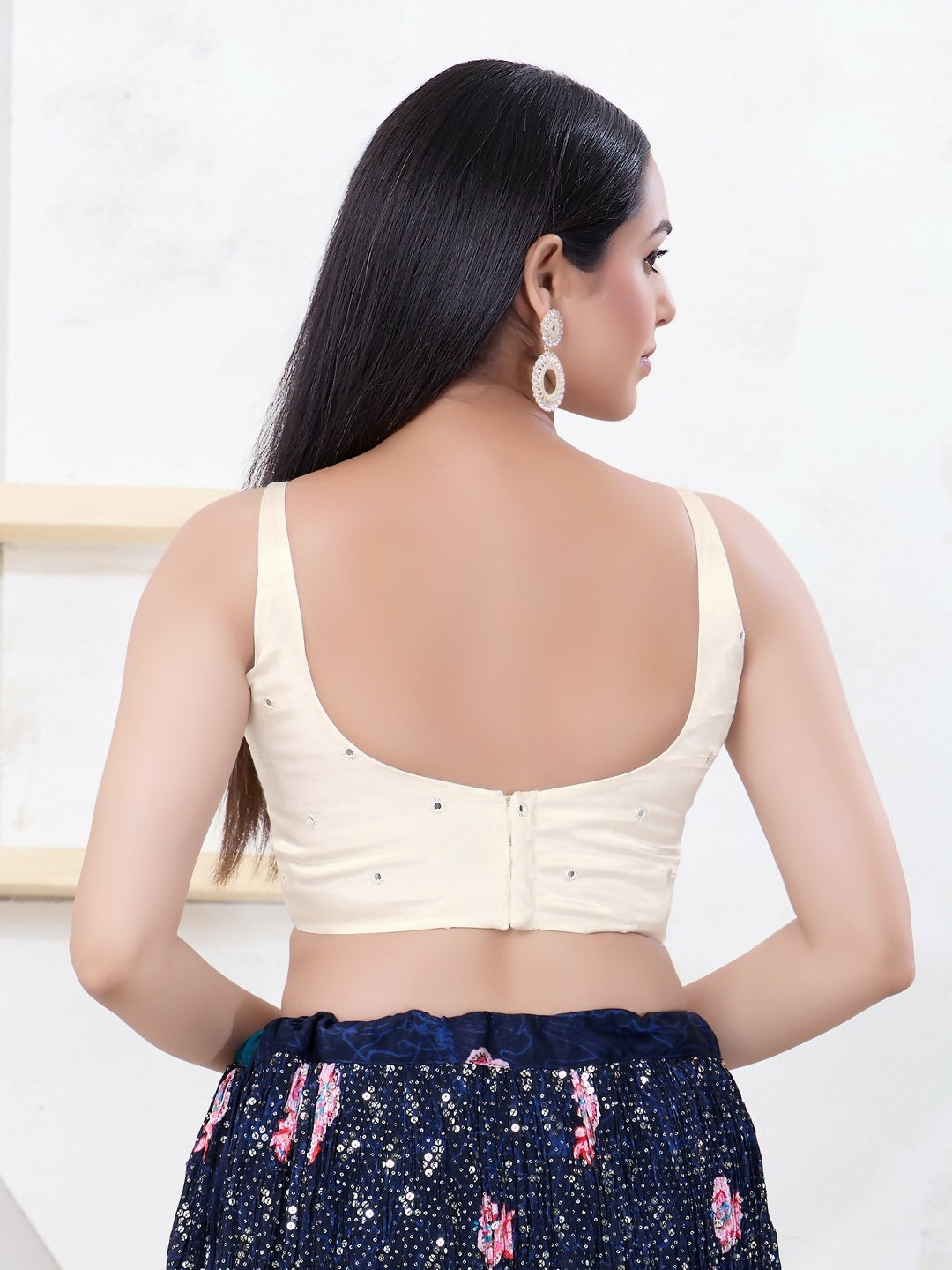 Joban Fashion Off-White Gajji Silk Sleeveless Back Open Blouse - Swadesiicart