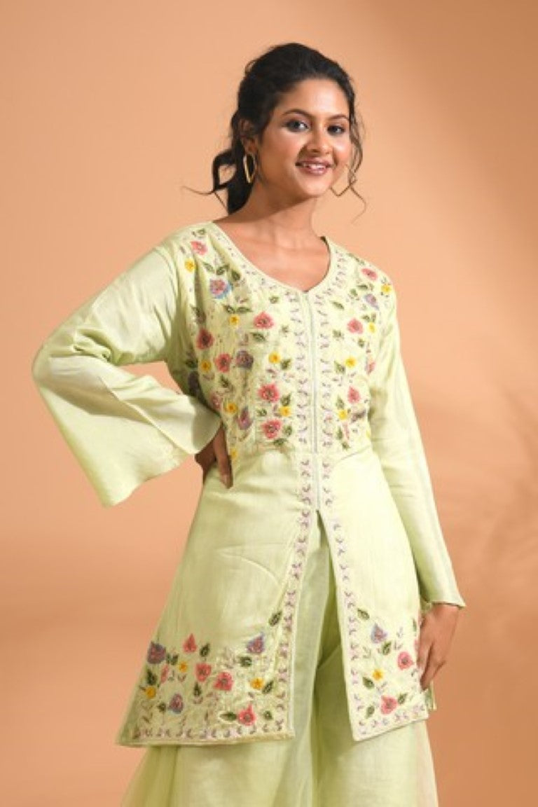 Morchari Co Ord Set With Hand Embroidery - Green - Swadesiicart
