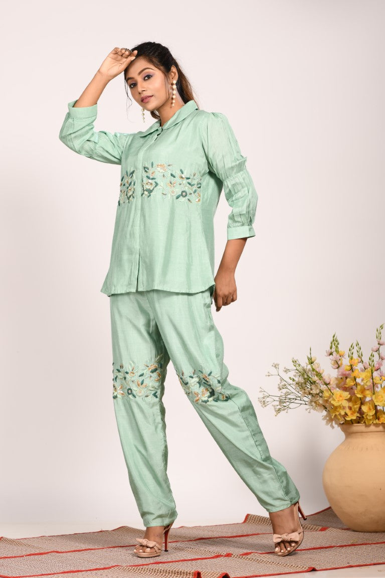 Morchari Co Ord Set With Hand Embroidery - Green - Swadesiicart