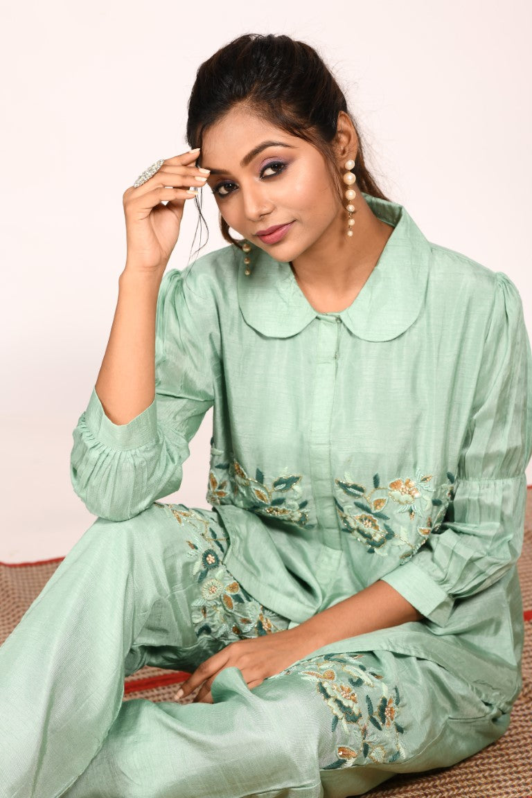 Morchari Co Ord Set With Hand Embroidery - Green - Swadesiicart
