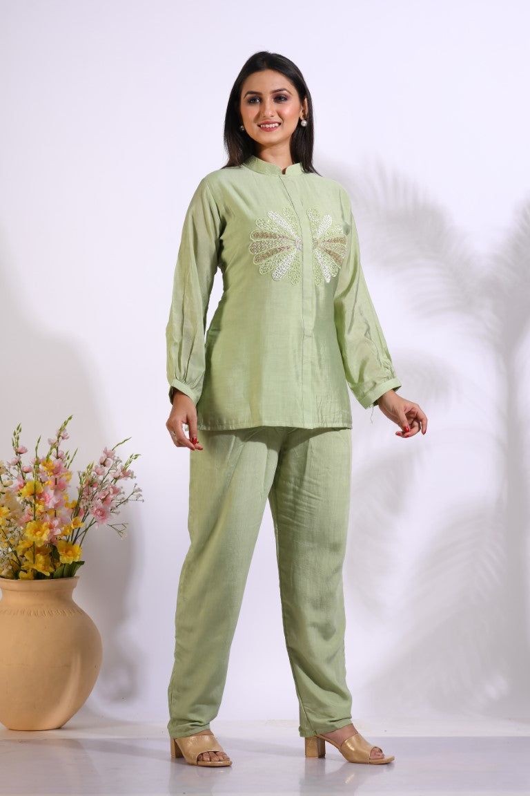 Morchari Co Ord Set With Hand Embroidery - Green - Swadesiicart