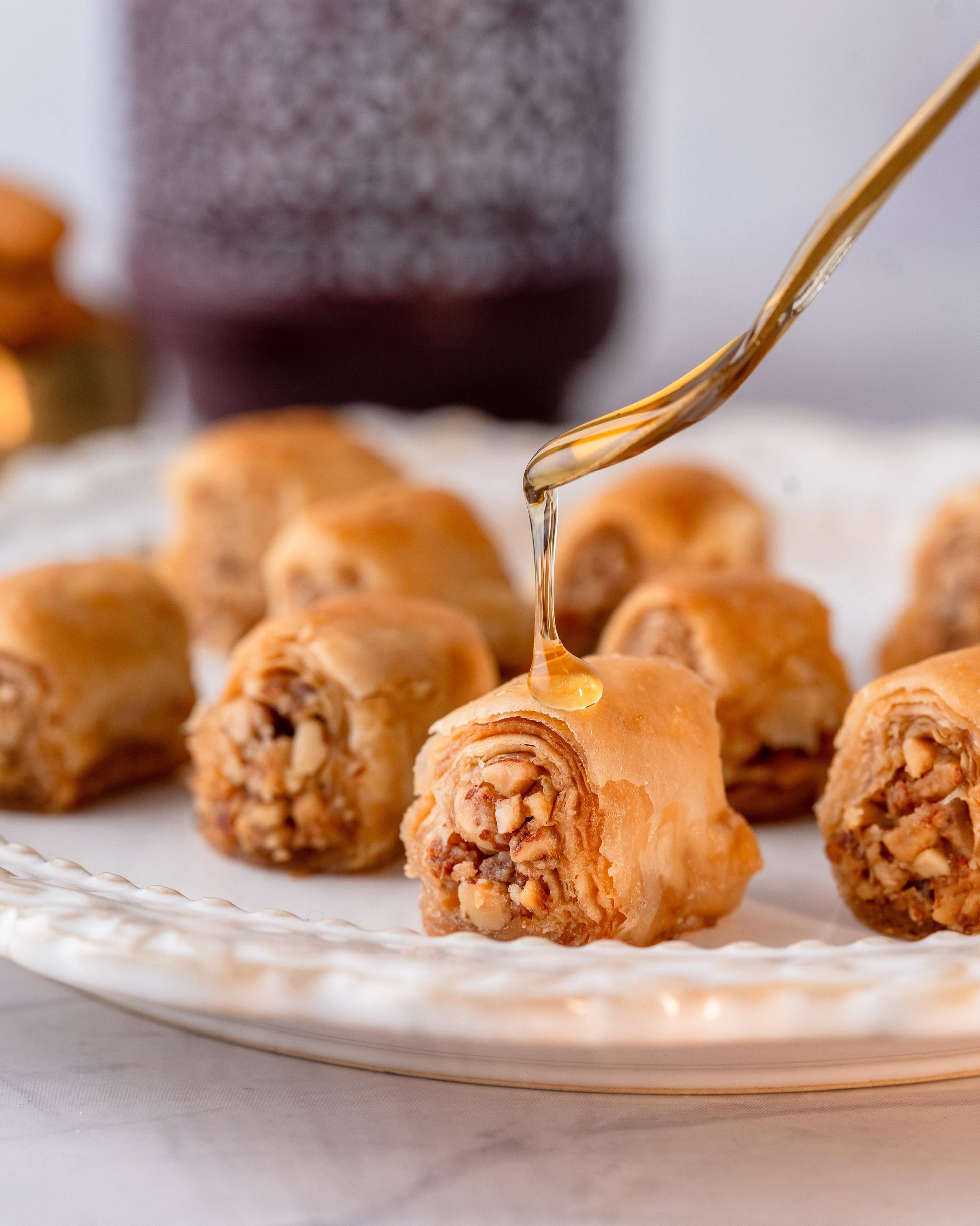 Gourmet Baklava Elite Connoisseur Gift Box | Swadesiicart