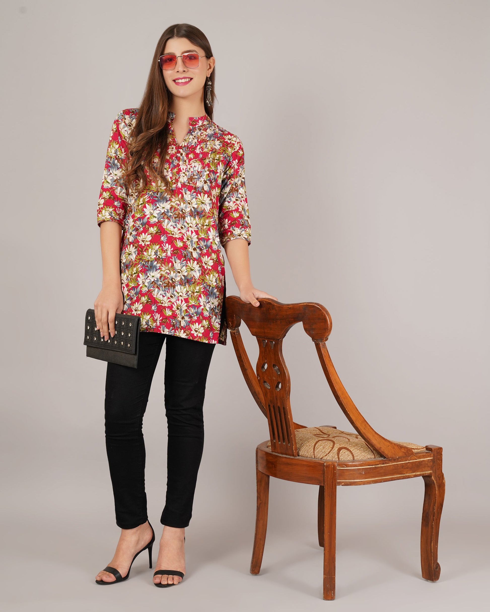 Jaitra Apparels Women Printed Rayon Straight Kurta (Multicolor) - Swadesiicart