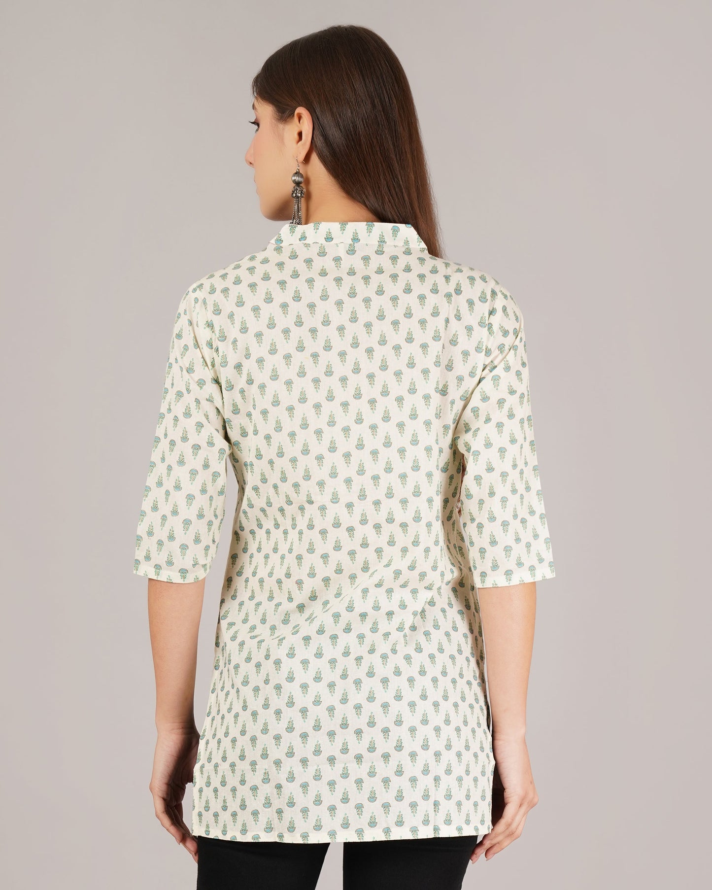 Jaitra Apparels Women Printed Rayon Straight Kurta (Off White) - Swadesiicart