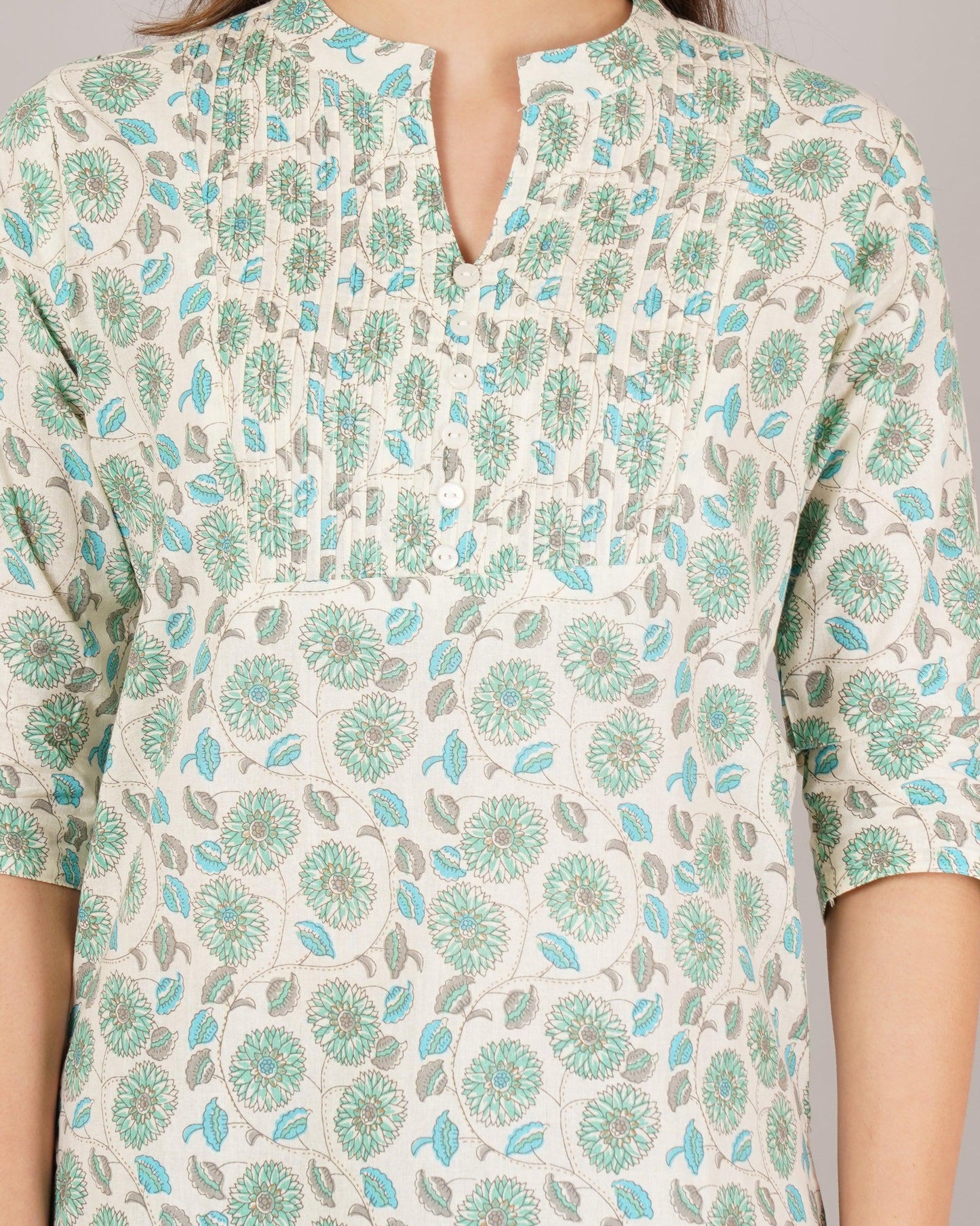 Jaitra Apparels Women Printed Rayon Straight Kurta (Off White) - Swadesiicart