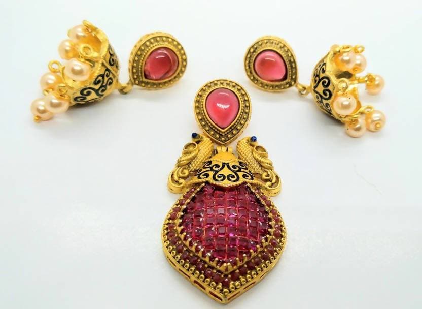 Pink Matt Finish Peacock Pendant Set | Swadesiicart