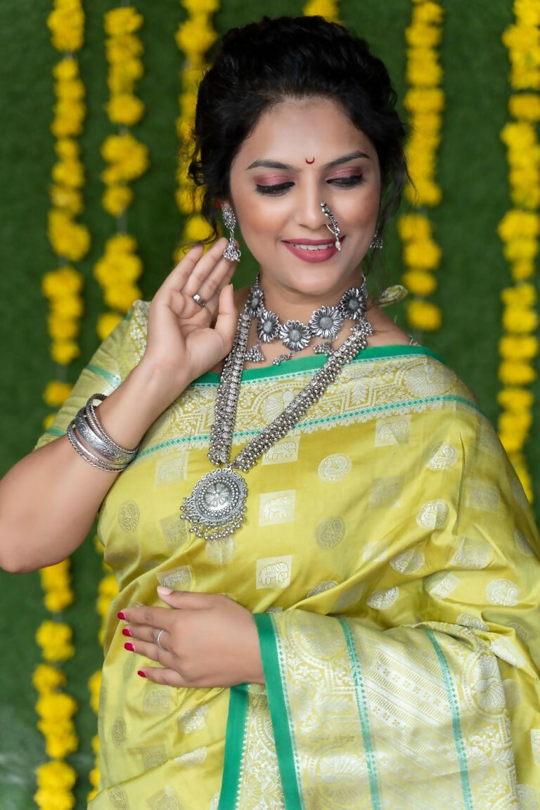 Jyoti Fashion Women's Green Soft Handloom Silk Zari Woven Saree with Blouse | Swadesiicart