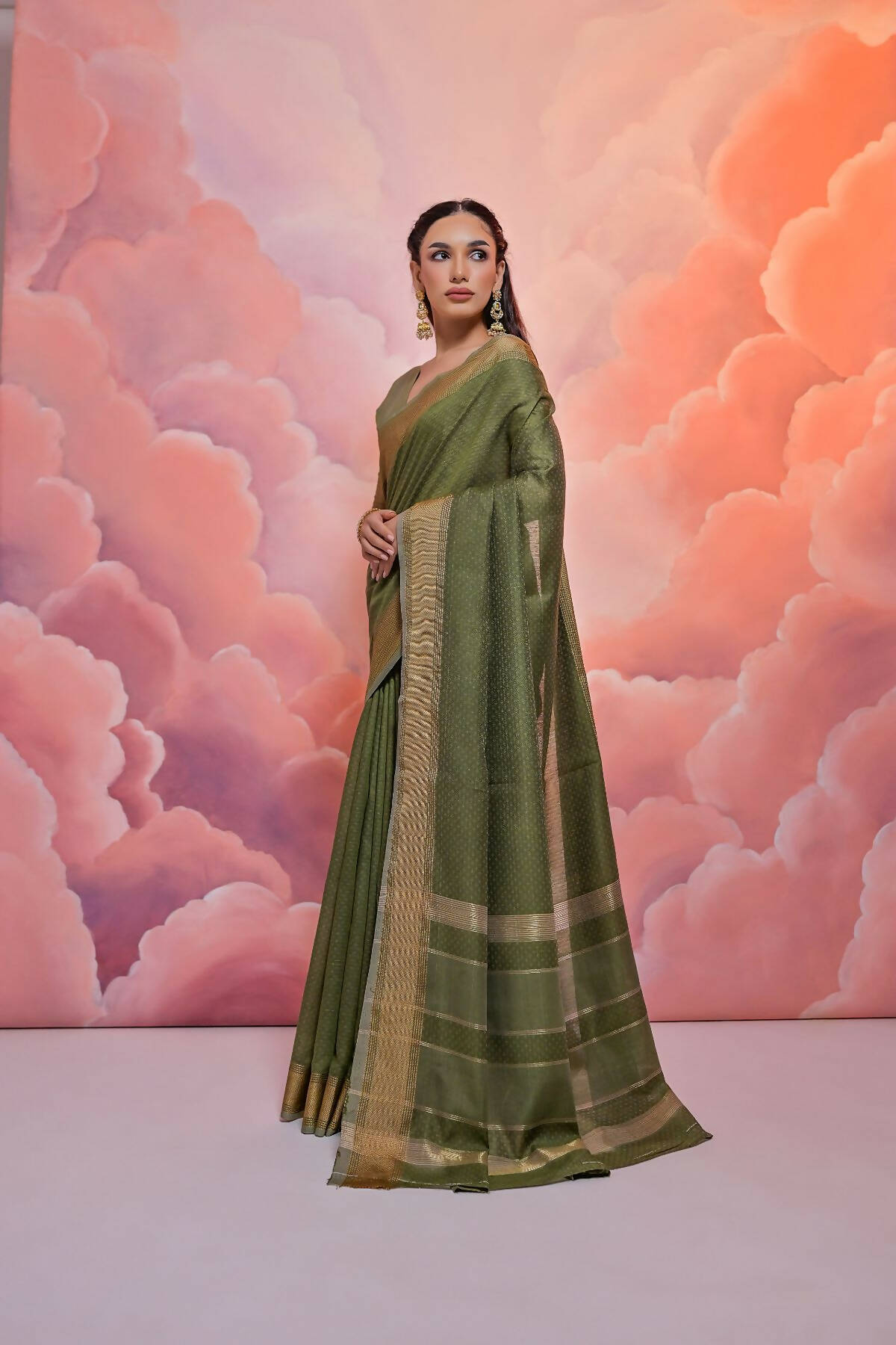 Vishnu Weaves Women's Mahendi Cotton Self Weaving Saree with Blouse - Swadesiicart