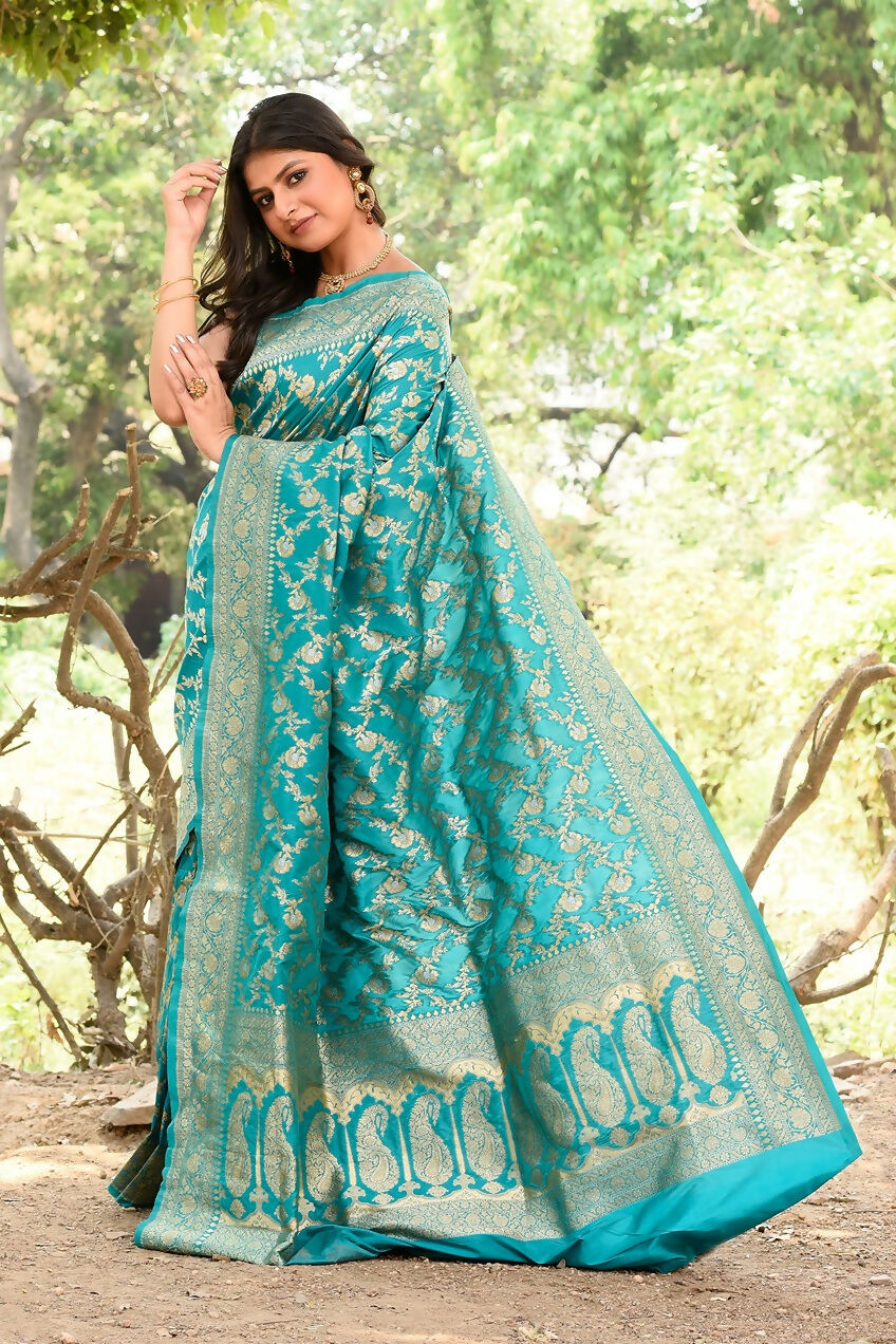 Joban Fashion Green Banarasi Soft Pure Handloom Banarasi Silk Saree | Swadesiicart