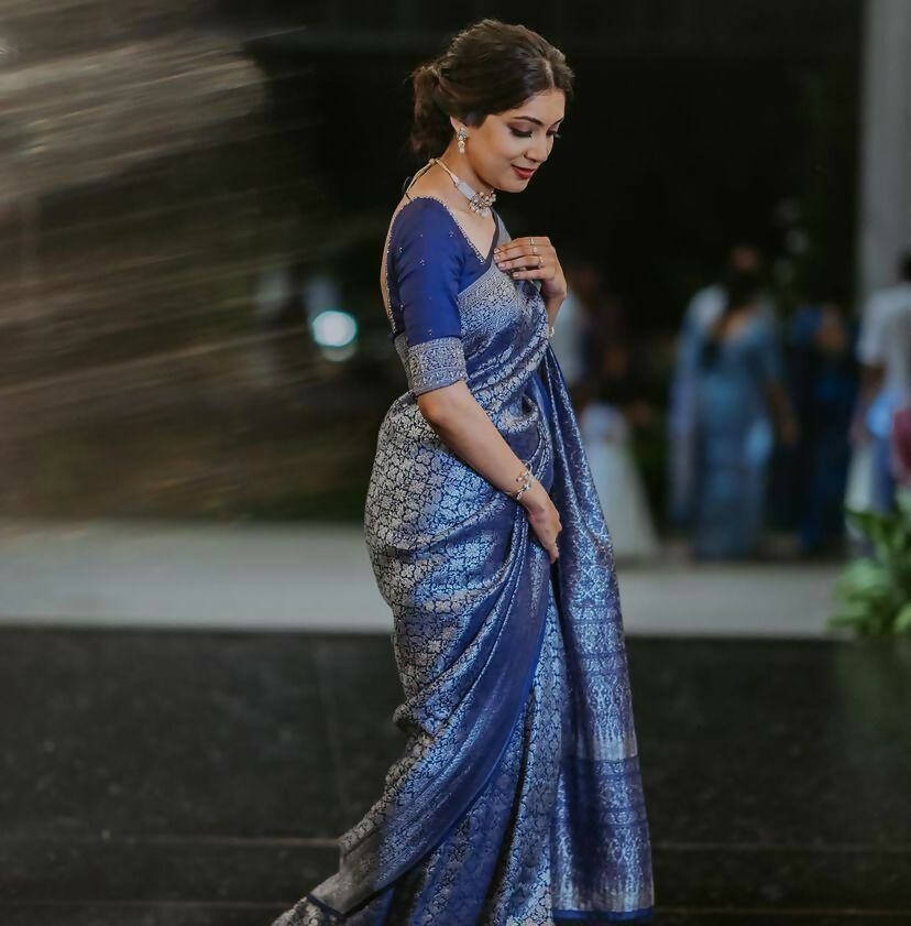 DEIANA'S Beautiful Designer Golden zari Soft Lichi Silk Saree - Blue - Swadesiicart