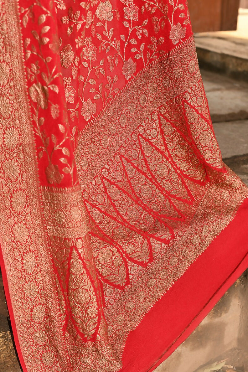 Joban Fashion Red Crepe Chiffon Banarasi Pure Handloom Banarasi Silk Saree | Swadesiicart