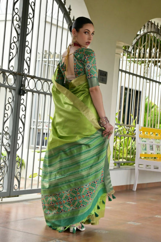 Vishnu Weaves Women's Mahendi Raw Silk Patola Zari Woven Saree with Blouse - Swadesiicart