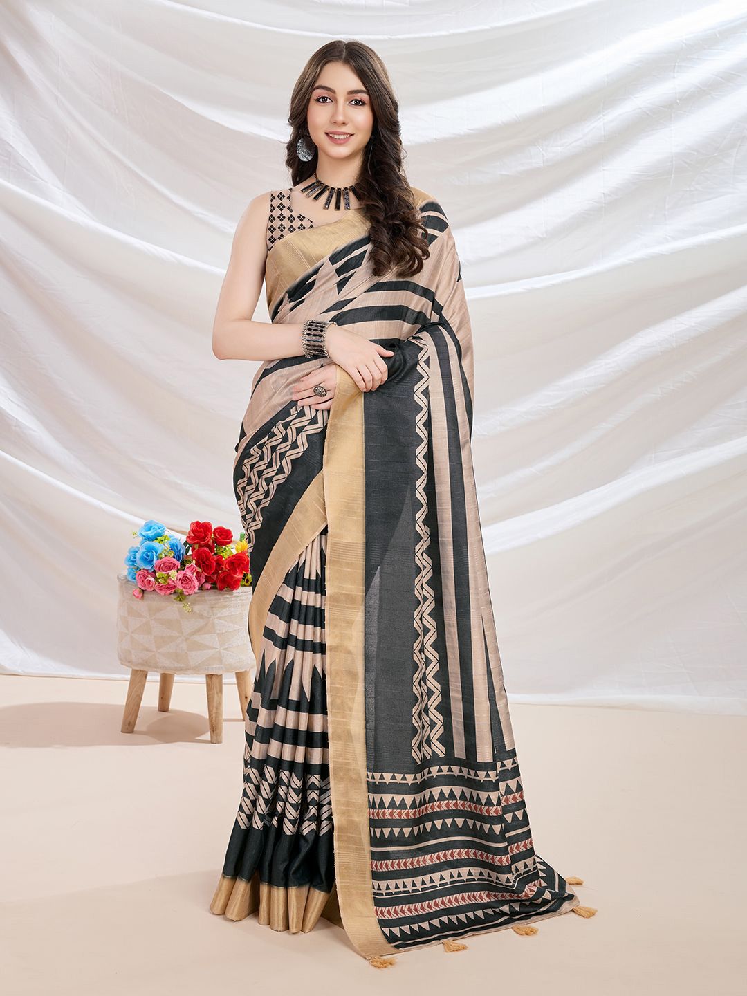 Mitera Zari Silk Blend Banarasi Saree | Swadesiicart