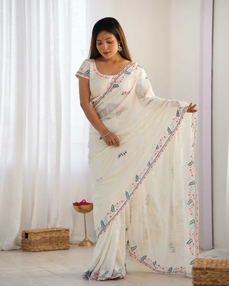 Vamsee Taniya White Silky Crush Saree - Swadesiicart